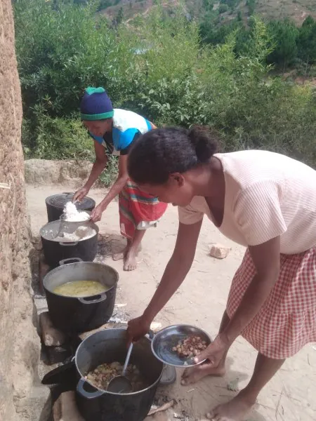 Sur le terrain avec 3 P’tits Sourires à Madagascar (2024)